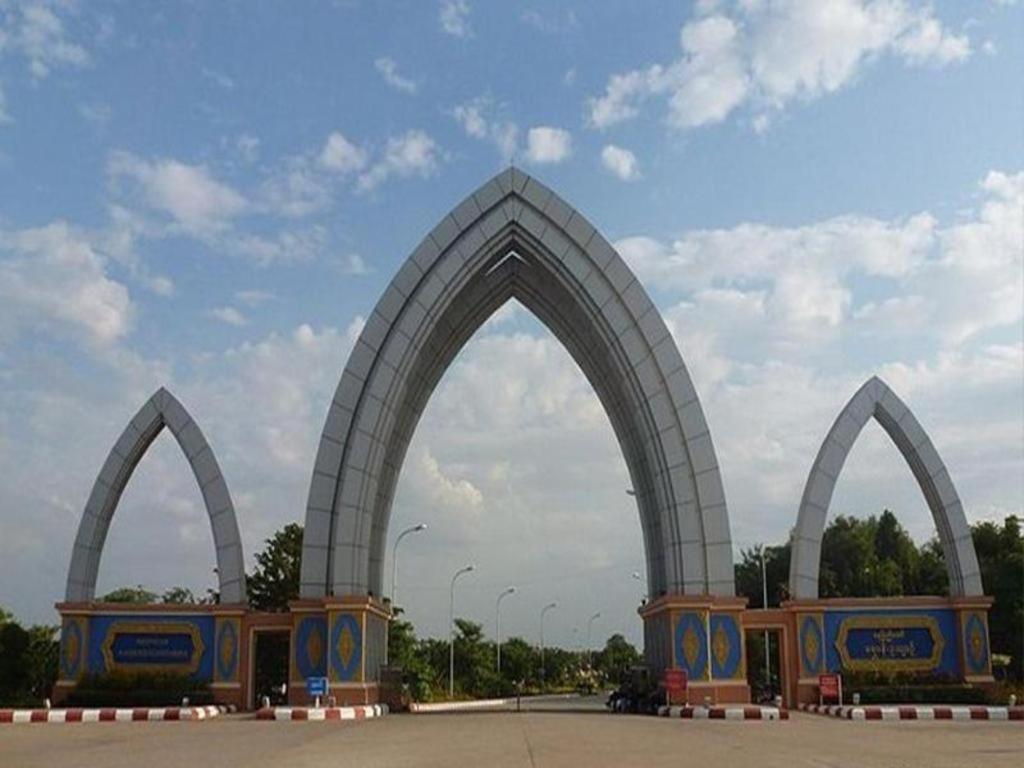 Star World Hotel Naypyidaw Extérieur photo